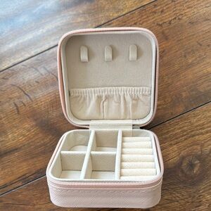 Pink Travel Jewelry Organizer